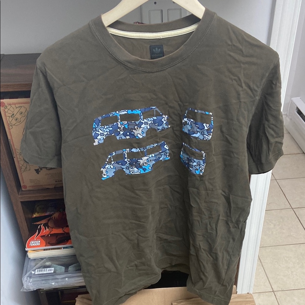 Vintage Adidas Men's Olive Graphic “Camo Van” T-Shirt
